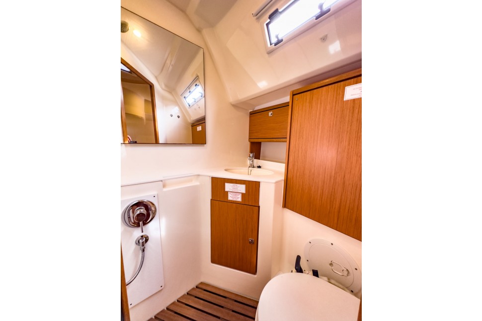 Bavaria 46 Cruiser 33