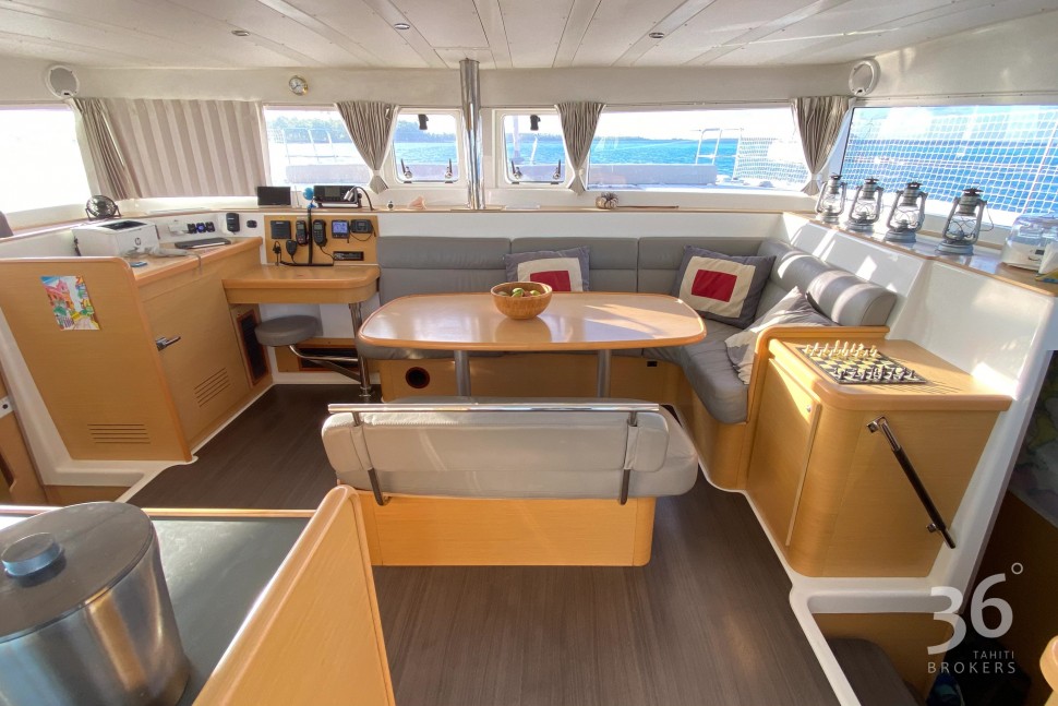 INDIGO MOON 30