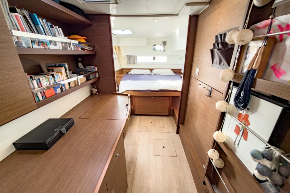 LAGOON 42 OWNER 3 CABINS 20