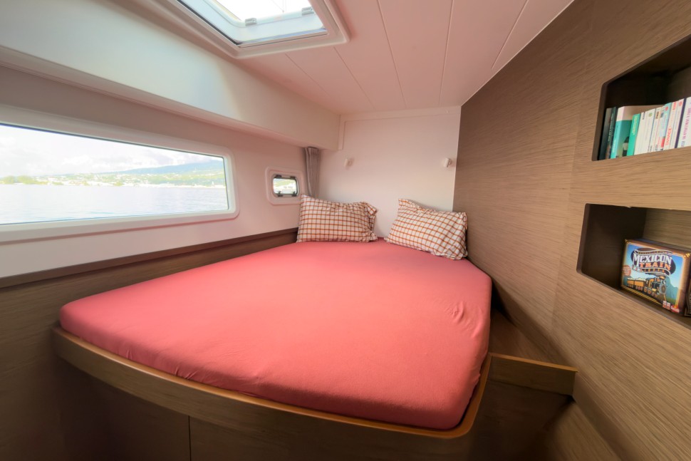 LAGOON 42 OWNER 3 CABINS 33