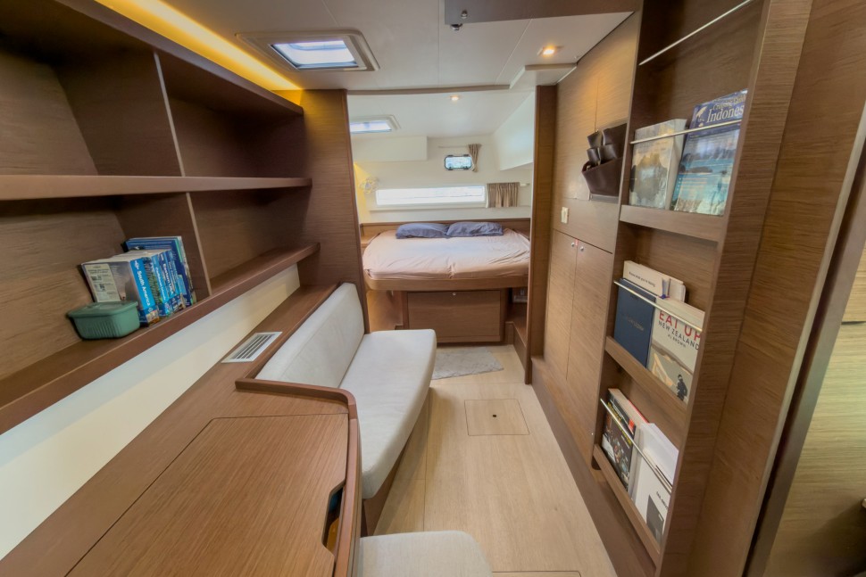 LAGOON 42 OWNER 3CABINS 15