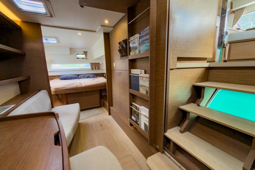 LAGOON 42 OWNER 3CABINS 20