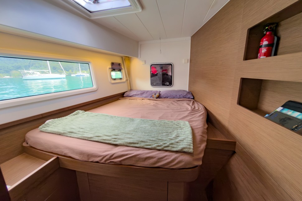 LAGOON 42 OWNER 3CABINS 25