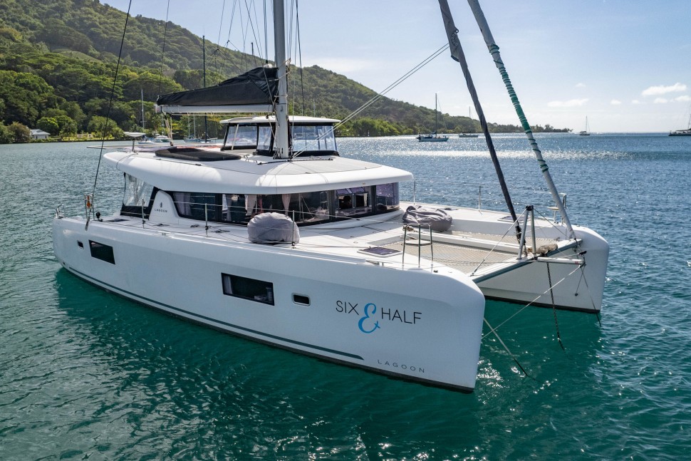 LAGOON 42 OWNER 3CABINS