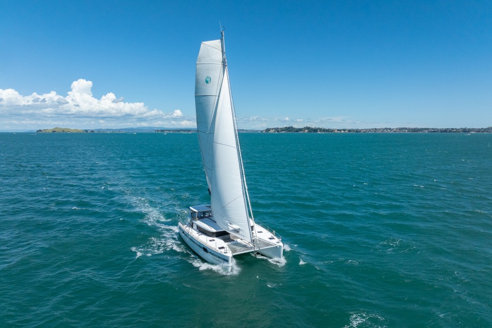 Lagoon 450S 02 Exterior