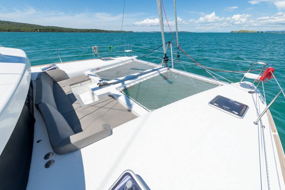 Lagoon 450S 09 Exterior2