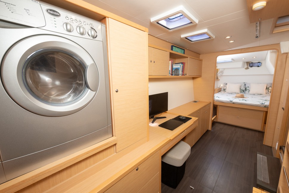 Lagoon 450S 16 Interior