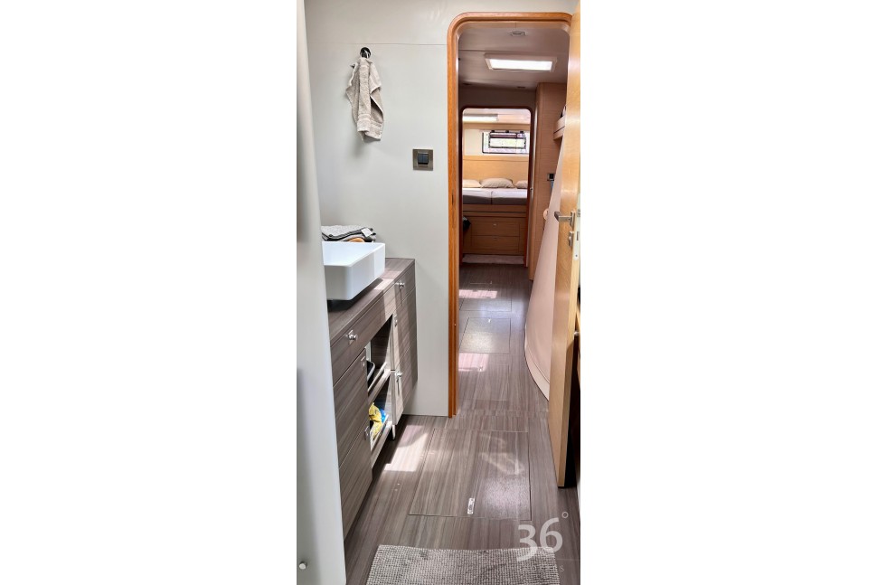Outremer 5X 18