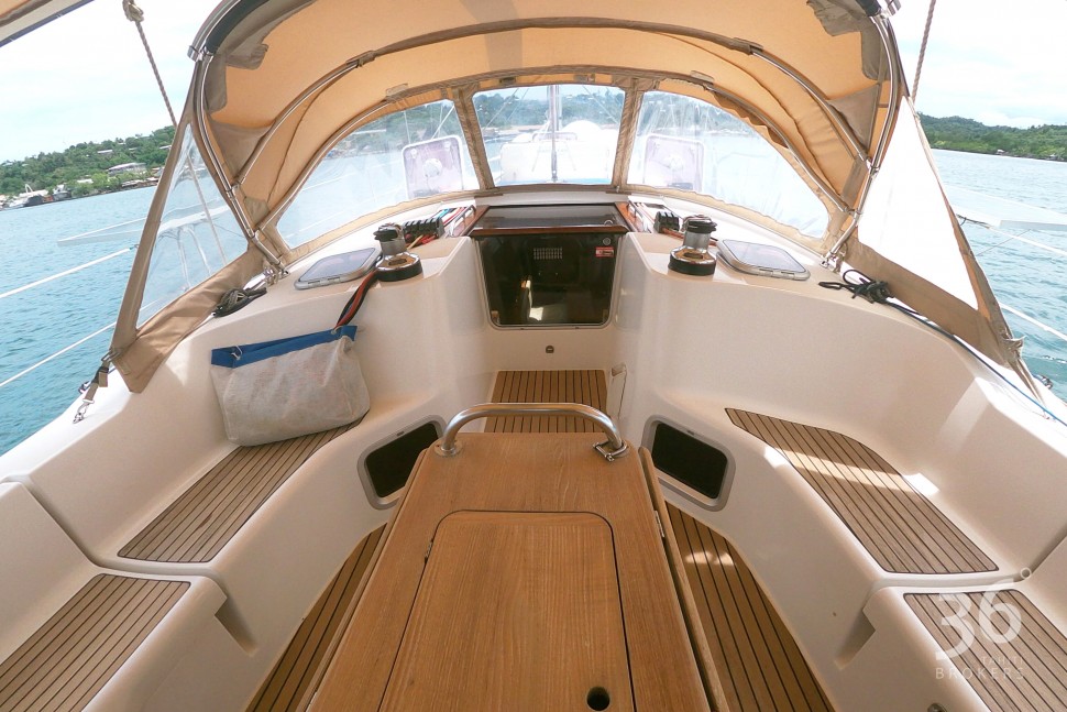 Sun Odyssey 49i 6