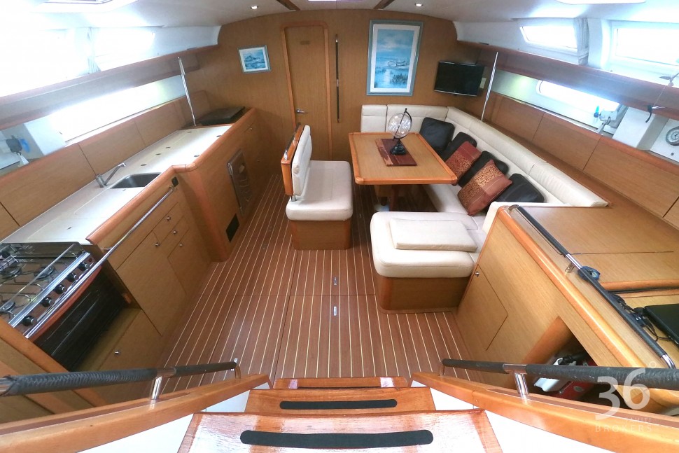 Sun Odyssey 49i 7